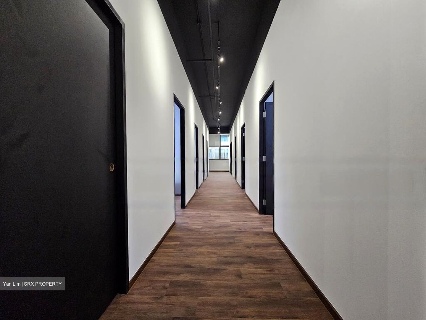 Midview City (D20), Office #453116811